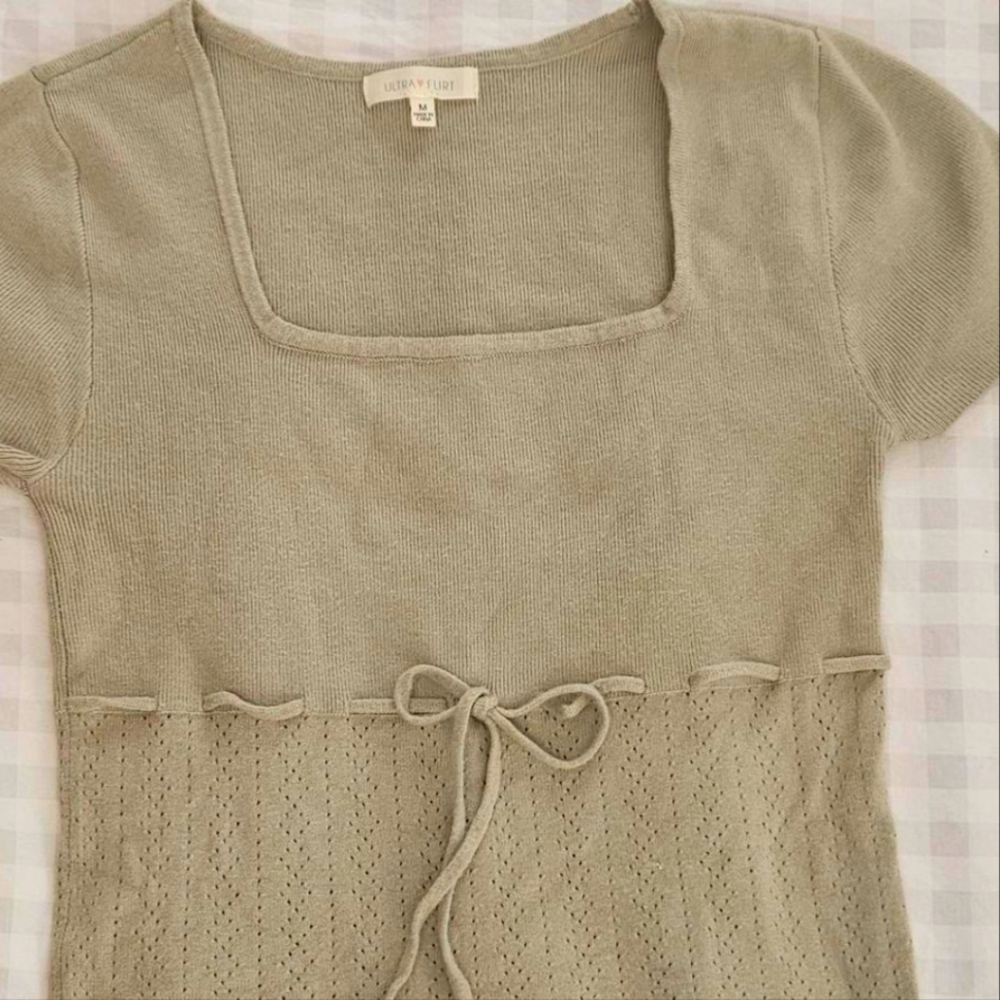 Ultra flirt medium juniors stretch green sweater